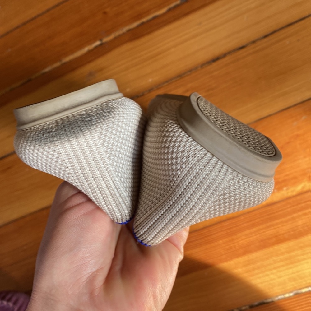 Rothy's Loafers | Tan & Cream Texture | Rounded Toe Flats | Size 8 - Picture 6 of 11